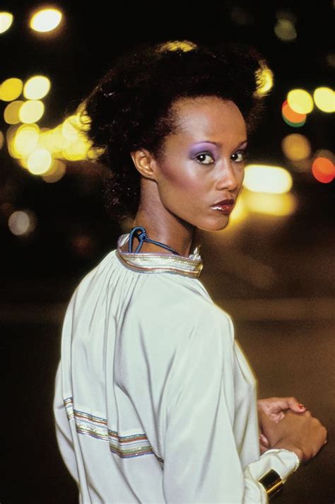 iman la moglie di versace|how old is iman from somalia.